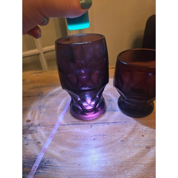 Set 2 Viking Amethyst Purple Georgian Glasses Honeycomb 1 tall 1 short - Picture 6 of 7
